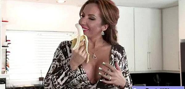  Busty Housewife (richelle ryan) Having Sex On Camera clip-25